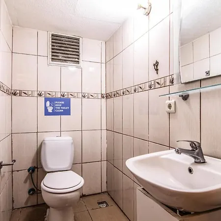 Cozy With Backyard In Sisli Апартаменты Стамбул